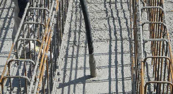 Applications and the types of concrete vibrators