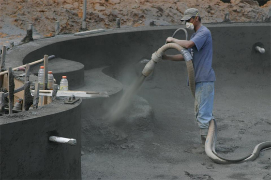 Concrete swimming pool construction